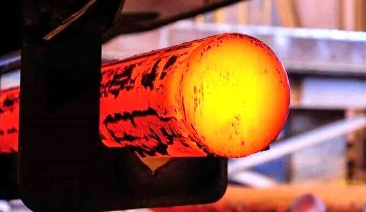تمهیدات برای تامین مواد اولیه واحد‌های پایین دستی فولاد و پتروشیمی
