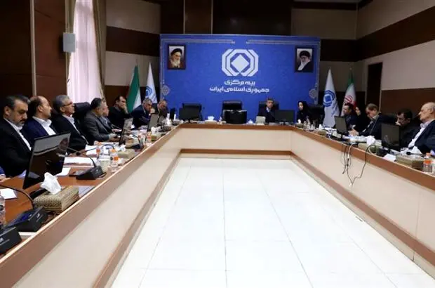 شاخص های نخبگی در صنعت بیمه بررسی شد
