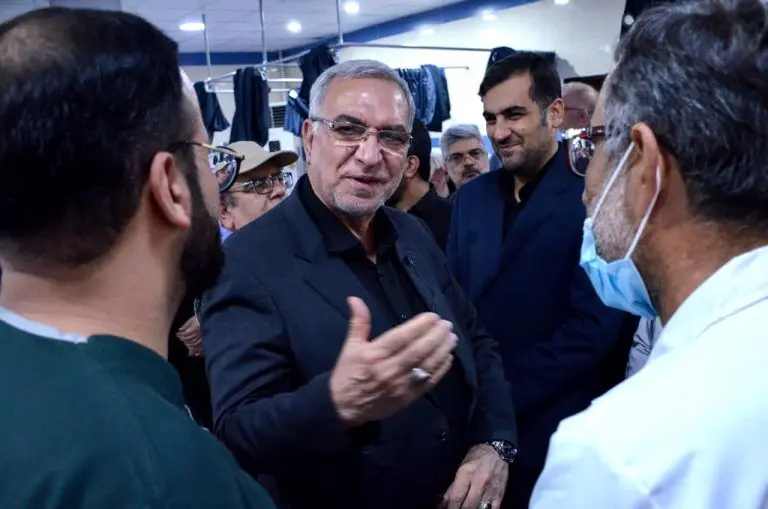 بازدید وزیر بهداشت از پایانه مرزی شلمچه
