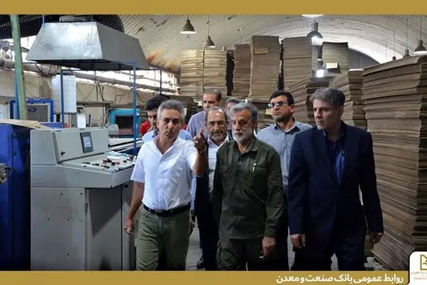 تقدیر از نقش بانک صنعت و معدن در حفظ اشتغال و تأکید بر هدایت منابع پتروشیمی‌ها در استان بوشهر