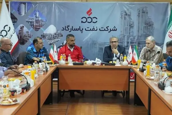 مدیرکل بنیاد مسکن از مجتمع تهران شرکت نفت پاسارگاد بازدید کرد
