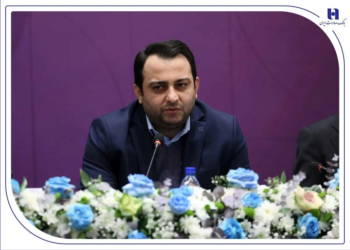 محسن سیفی: بانک صادرات ایران به‌دنبال تعامل راهبردی و پایدار با صنعت پتروشیمی است
