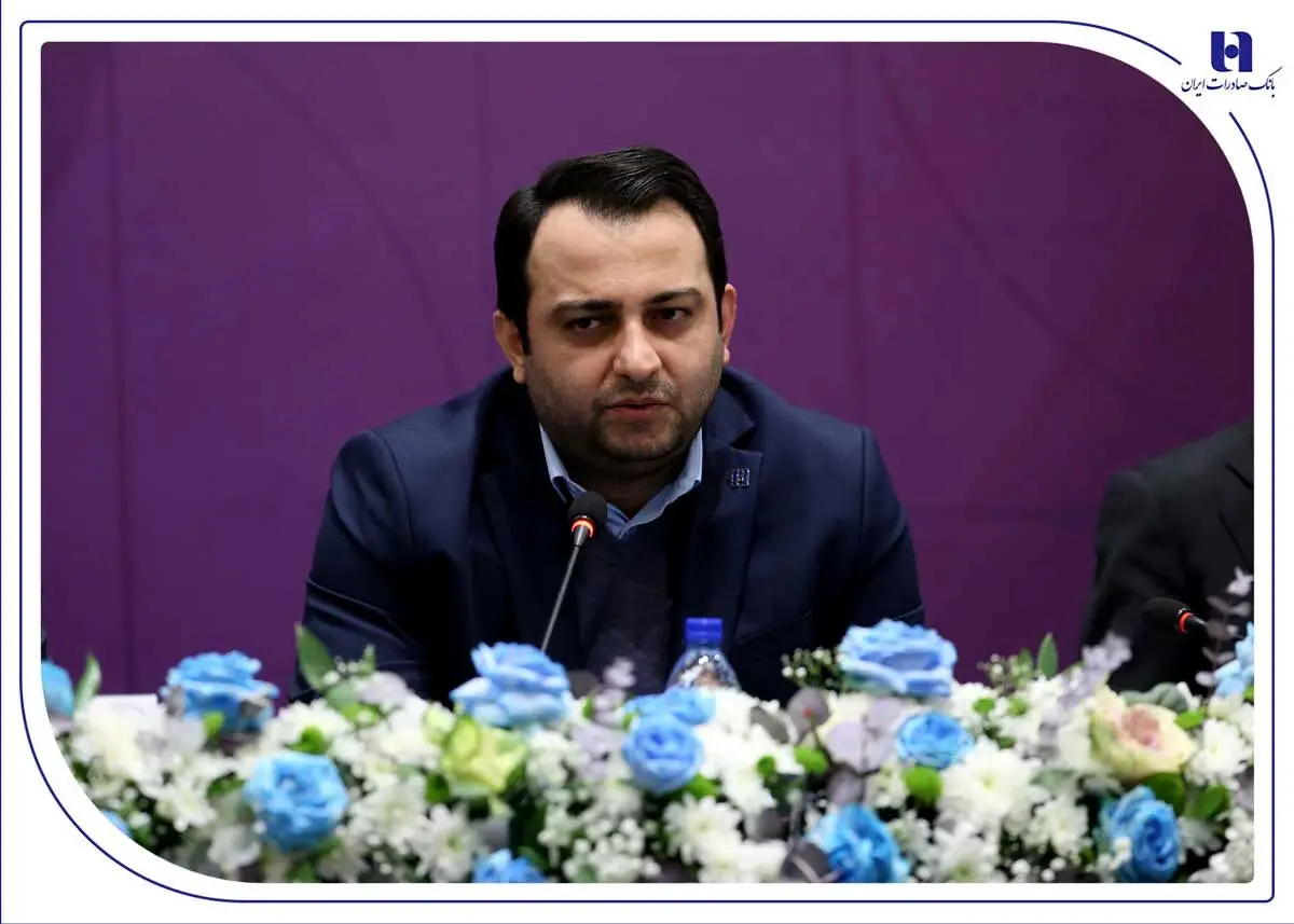 محسن سیفی: بانک صادرات ایران به‌دنبال تعامل راهبردی و پایدار با صنعت پتروشیمی است
