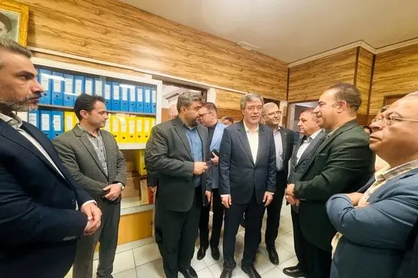 حضور مدیرعامل بیمه ایران در مسجدسلیمان پس از ۶۰ سال
