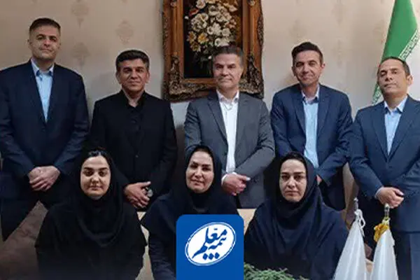 بازدید مدیرعامل بیمه معلم از شعبه همدان
