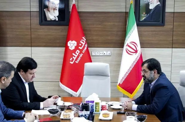 دیدار مدیرعامل بانک ملت و استاندار قم

