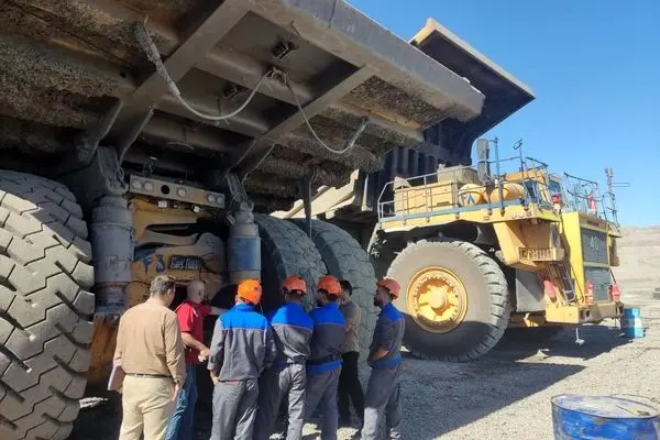 جهش ایمیدرو برای توانمندسازی نیروی انسانی و اشتغال‌زایی در بخش معدن وصنایع معدنی
