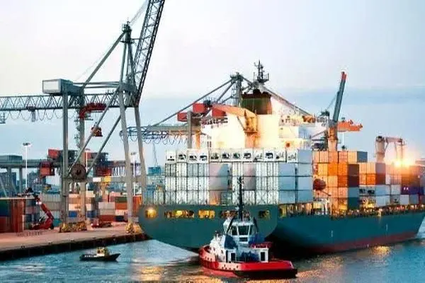 افزوده شدن رویه ورود موقت در مناطق آزاد و تسهیل روند رفع تعهدات ارزی صادراتی
