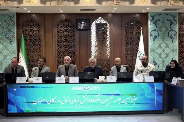 فولاد مبارکه؛ پرچمدار صادرات دانش و فناوری
