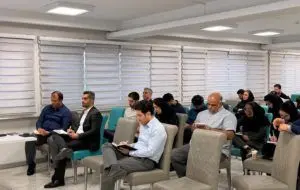 برگزاری دوره‌ی آموزشی«تغییرات کتاب ارزش نسبی خدمات و مراقبت‌های سلامت»در شعبه تخصصی بیمه‌های درمان بیمه دی
