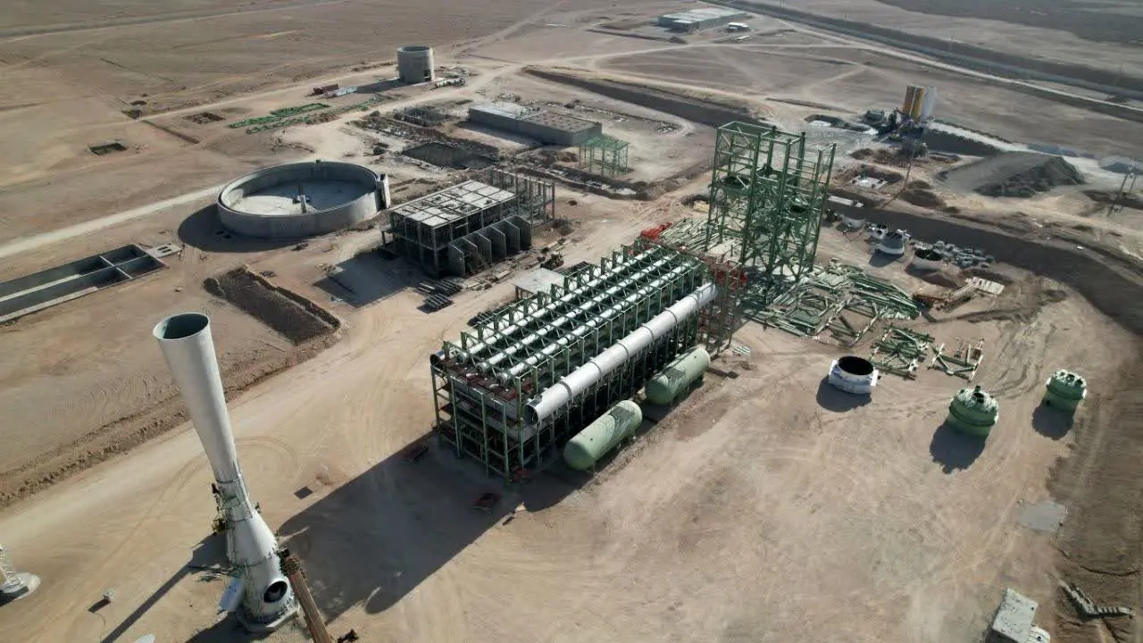 راهبرد مقابله با تحریم؛ جایگزینی تجهیزات داخلی به جای واردات در پروژه فولاد اقلید پارس
