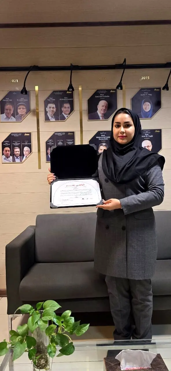 فاطمه باقری از پایگاه خبری تیترصنعت، خبرنگار برتر رقابت «رصدگران جایزه مصطفی ۲۰۲۵» شد
