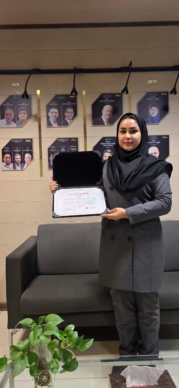 فاطمه باقری از پایگاه خبری تیترصنعت، خبرنگار برتر رقابت «رصدگران جایزه مصطفی ۲۰۲۵» شد
