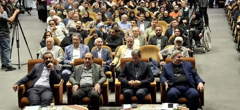 آیین گرامیداشت روز خبرنگار با مشارکت ذوب‌آهن اصفهان
