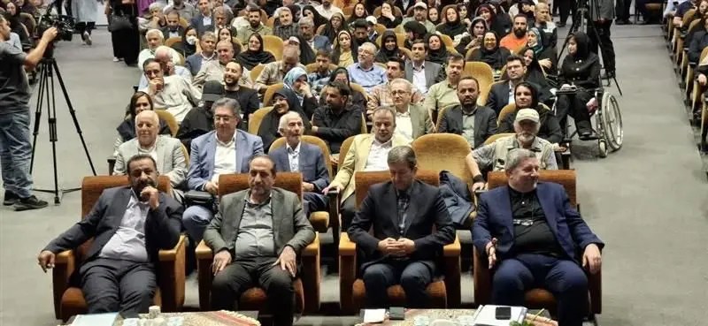 آیین گرامیداشت روز خبرنگار با مشارکت ذوب‌آهن اصفهان
