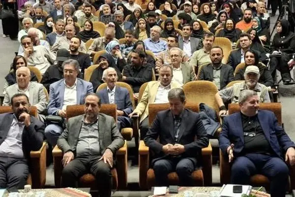 آیین گرامیداشت روز خبرنگار با مشارکت ذوب‌آهن اصفهان

