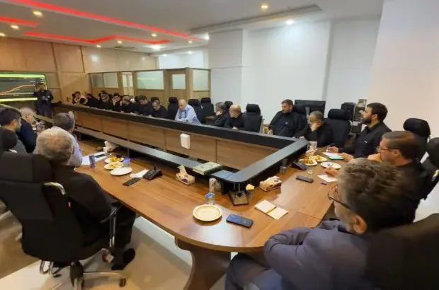 بر ارتقای خدمات بیمه‌ای به زائران اربعین تأکید شد
