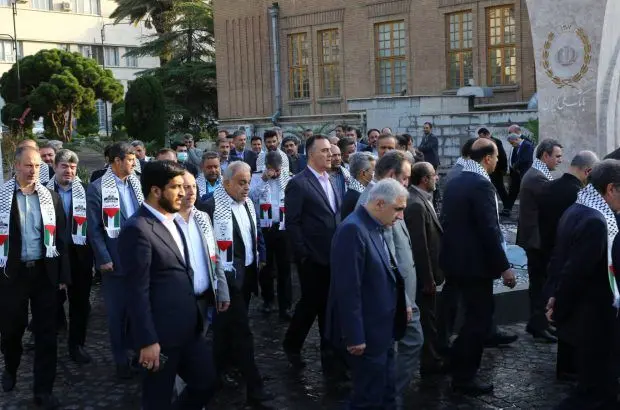 محکومیت جنایات رژیم صهیویستی علیه مردم مظلوم غزه توسط کارکنان بانک ملی ایران

