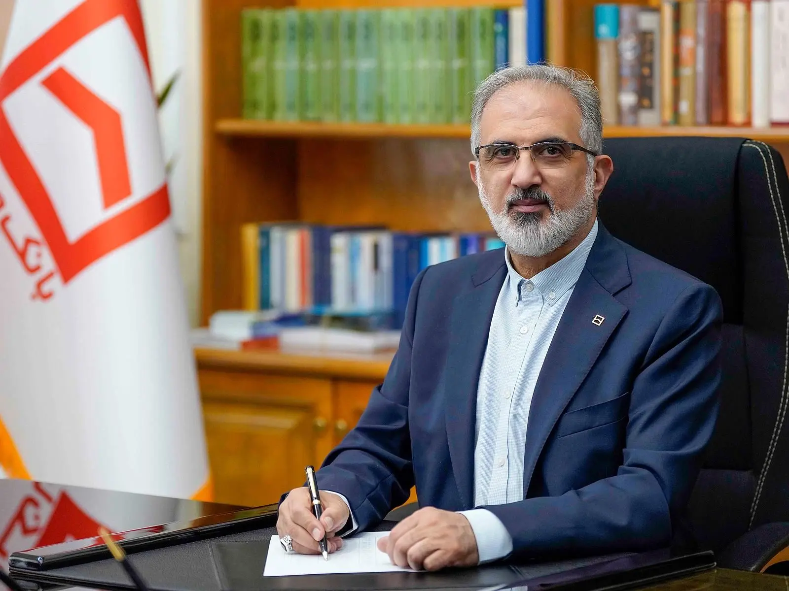 پیام تبریک مدیرعامل بانک مسکن به مناسب انتخاب سومین رهبر انقلاب اسلامی ایران
