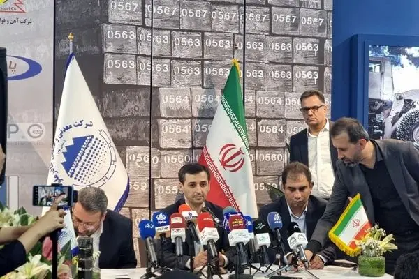 اثبات توانمندی چادرملو با وجود ناترازی ها/ ثبت رشد ۶۱ درصدی از درآمد و ۳۰ درصدی از سودآوری