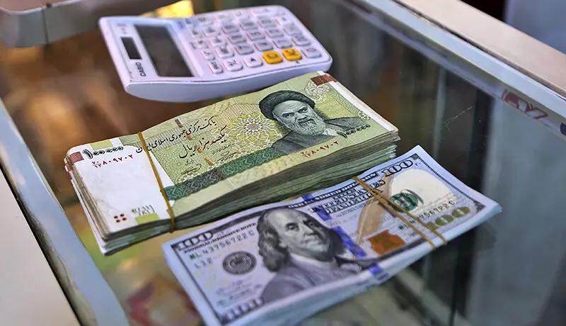 سیگنال « توافق غیررسمی » به «دلار غیررسمی»