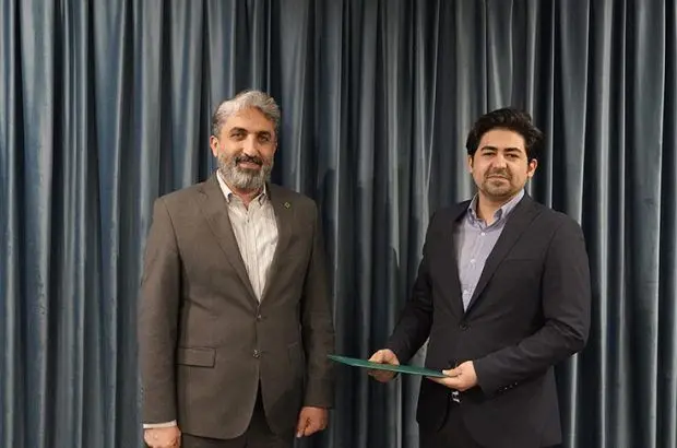رضا حیدری مدیرعامل هلدینگ فناوری اطلاعات نگاه شد
