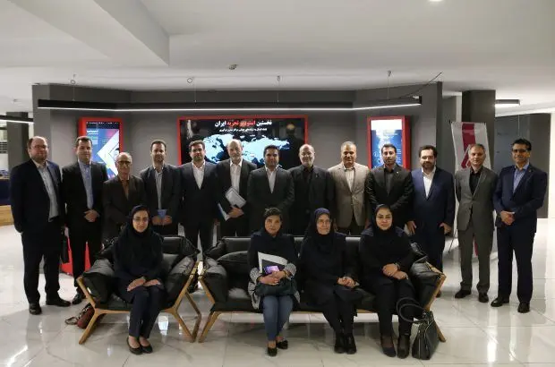 معاونین فناوری بانک‌های خصوصی از استودیوی تجربه گروه داده‌پردازی بانک پارسیان بازدید کردند
