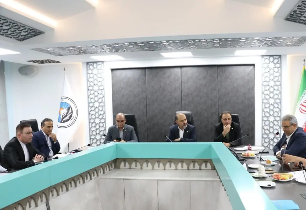 شبکه نمایندگی بیمه یکی از مهمترین مزایای بیمه ایران است
