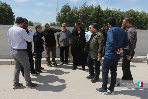 بازدید میدانی مسئولین شهری از جبهه‌های کاری آبادان؛ تأکید بر تداوم جهاد عمرانی و نقش‌آفرینی شهروندان
