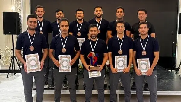 کسب مقام سومی تیم فوتسال پتروشیمی شازند