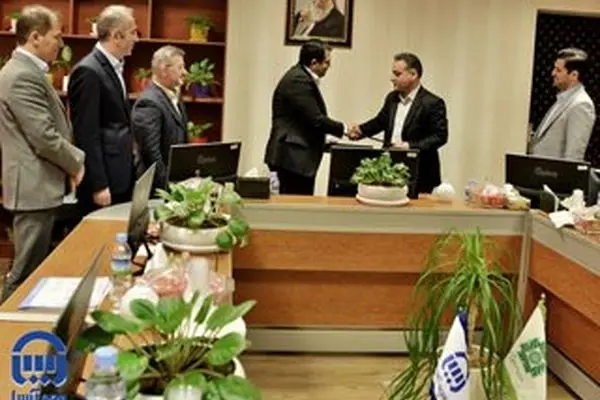 تمدید قرارداد همکاری با سازمان امور مالیاتی کشور همراه با رضایتمندی و مشتری مداری

