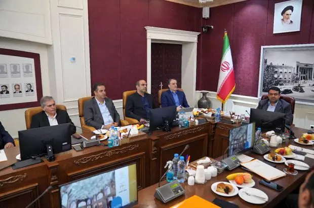 استفاده از نیروی متخصص داخلی بانک در انتصابات اولویت اصلی است
