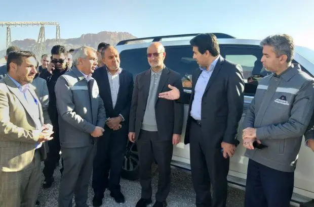 با رویکرد فرابخشی باید برای رفع مشکل فولاد فرزانگان پارس تلاش مجدانه شود
