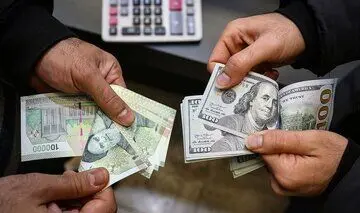 بازار ارز به تله افتاد