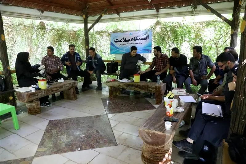 برپایی «ایستگاه سلامت» در پارک آهنشهر بافق