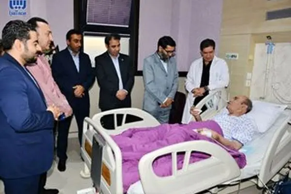 عیادت بیمه آسیا از پیشکسوت موسیقی کشور
