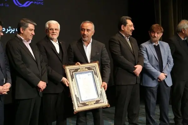 پتروشیمی بندرامام شرکت برتر صادرات گرا در ایران شد/ تقدیر معاون رئیس جمهور از انصاری نیک
