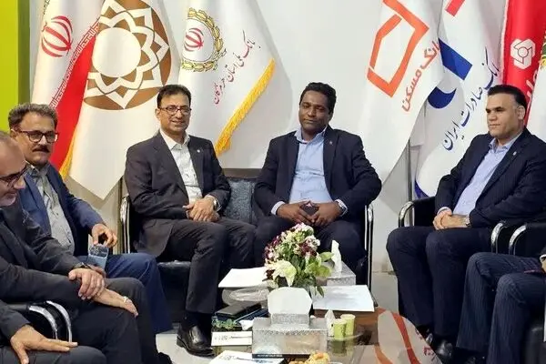 رحیمی: بانک مسکن ازپیشران‌های اصلی توسعه بخش مسکن کشور است/ بانک مسکن ۱۲ هزار فقره تسهیلات به هموطنان هرمزگانی پرداخت کرده است
