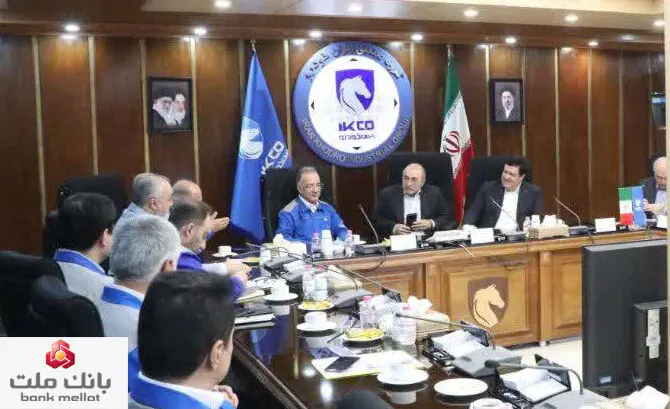 دیدار مدیرعامل بانک ملت با مدیرعامل ایران خودرو -حمایت از واحدهای تولیدی و صنعتی بزرگ در اولویت برنامه های بانک ملت
