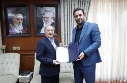 تقدیر مدیر عامل سازمان منطقه آزاد کیش از تلاش‌ها و خدمات ارزنده مسیح الله صفا
