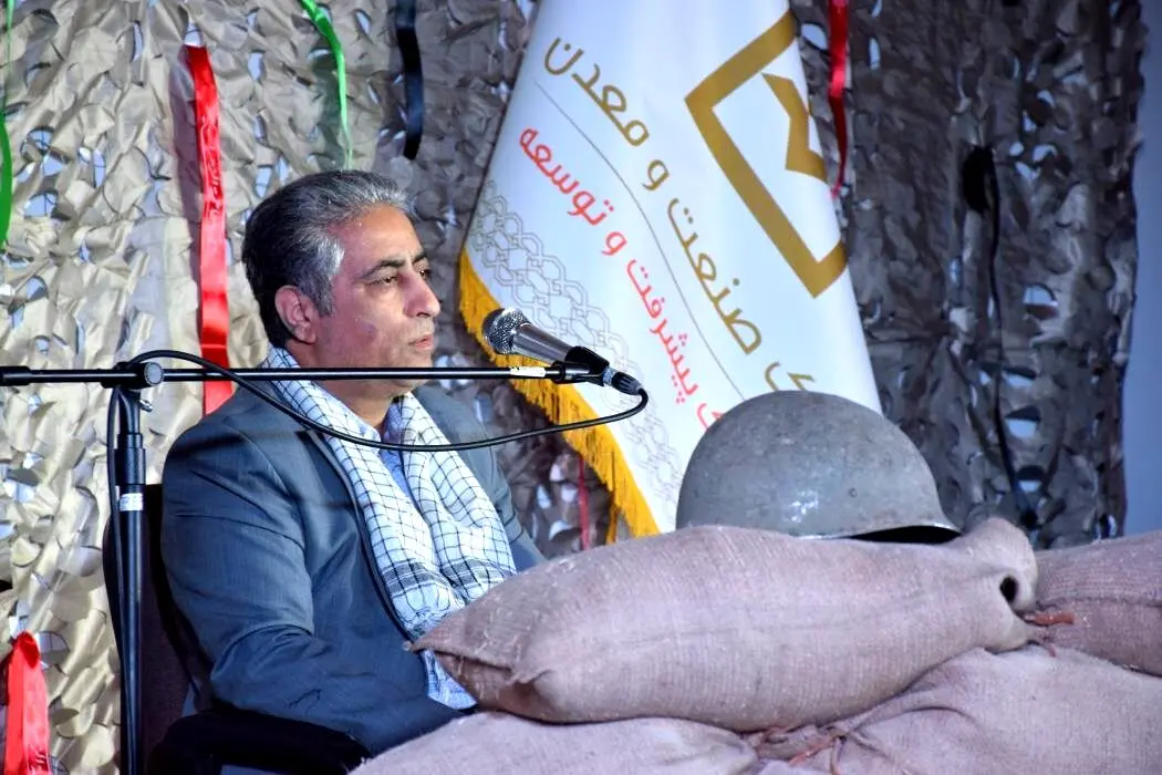 بسیج یک نهاد مردمی، امیدآفرین و مقدس است که بیش از چهار دهه به اسلام و انقلاب خدمت نموده است
