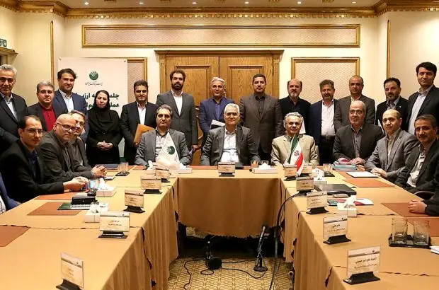 بهزاد شیری در جمع روسای شعب ممتاز بانک: «طرح حسنات» پست بانک ایران برای پرداخت تسهیلات با نرخ پایین در مناطق کم برخوردار اجرایی می‌شود
