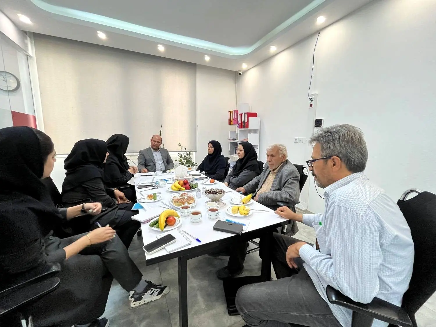چالشهای موجود در بررسی خدمات بیمه ای  دی به بازنشستگان استان مرکزی بررسی شد
