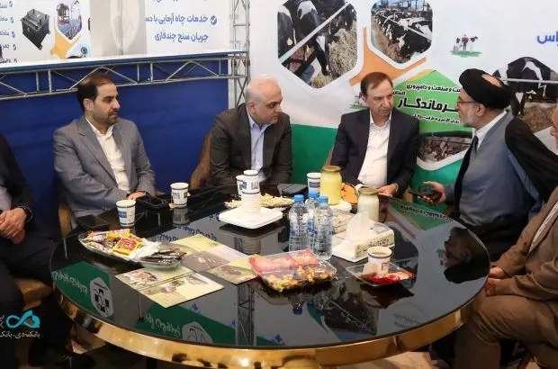 بانک دی آماده حمایت مالی و اعتباری از دانش‌بنیان‌ها و استارتاپ‌ها در حوزه وقف و سلامت

