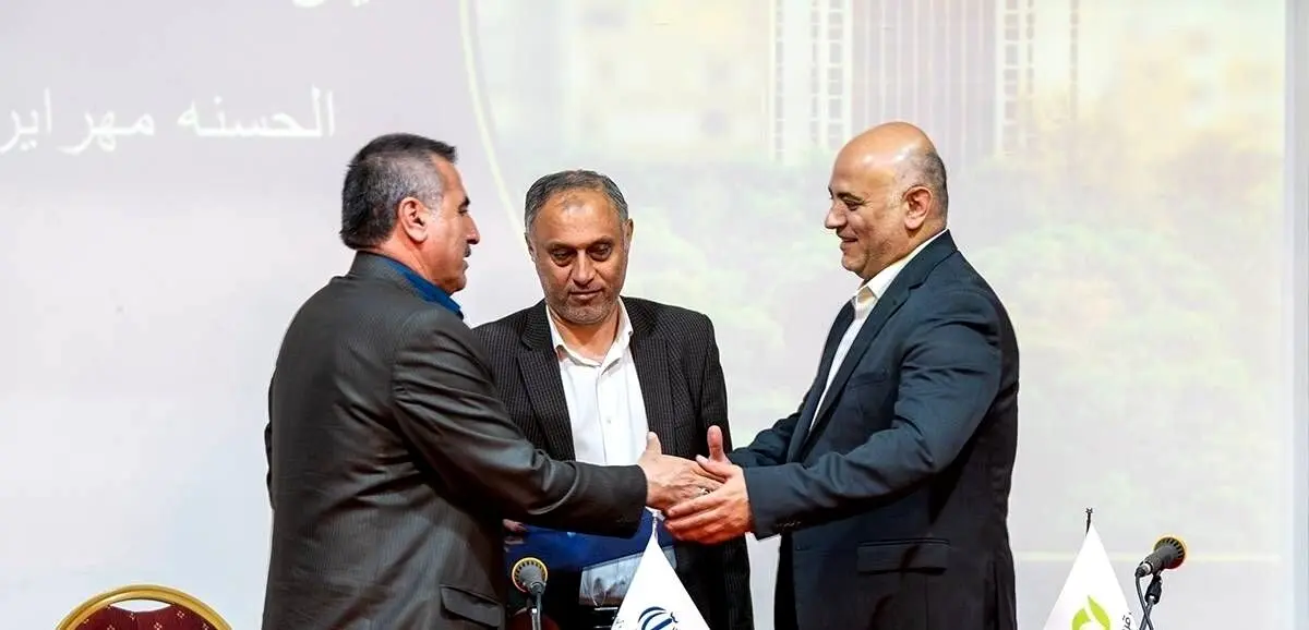 گام حمایتی بانک مهر ایران برای توانمندسازی اصناف استان آذربایجان شرقی
