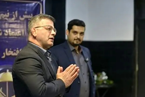 به صدا درآمدن زنگ بیمه با بیمه آسیا در یکی از مدارس تهران
