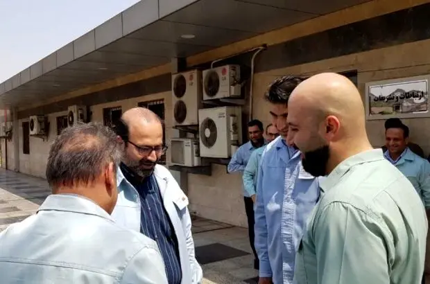بازدید مدیرعامل شرکت فولاد خوزستان از واحد روابط عمومی