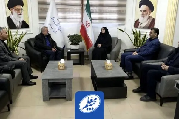 دیدار معاون مالی و پشتیبانی بیمه معلم با مدیرکل آموزش و پرورش گیلان
