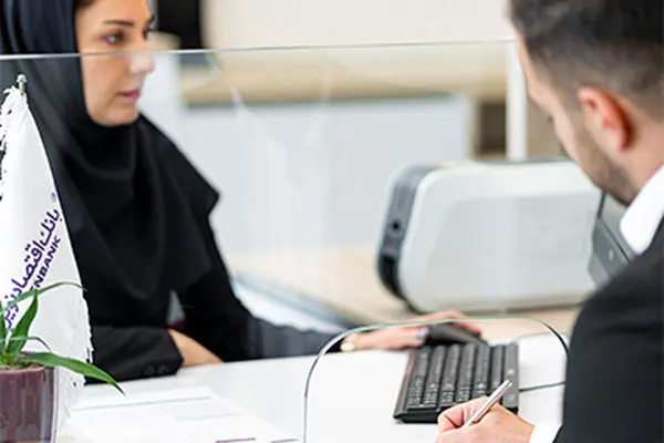 خدمات رسانی حضوری روزانه به ۴۰۰۰ مشتری در شعب بانک اقتصادنوین

