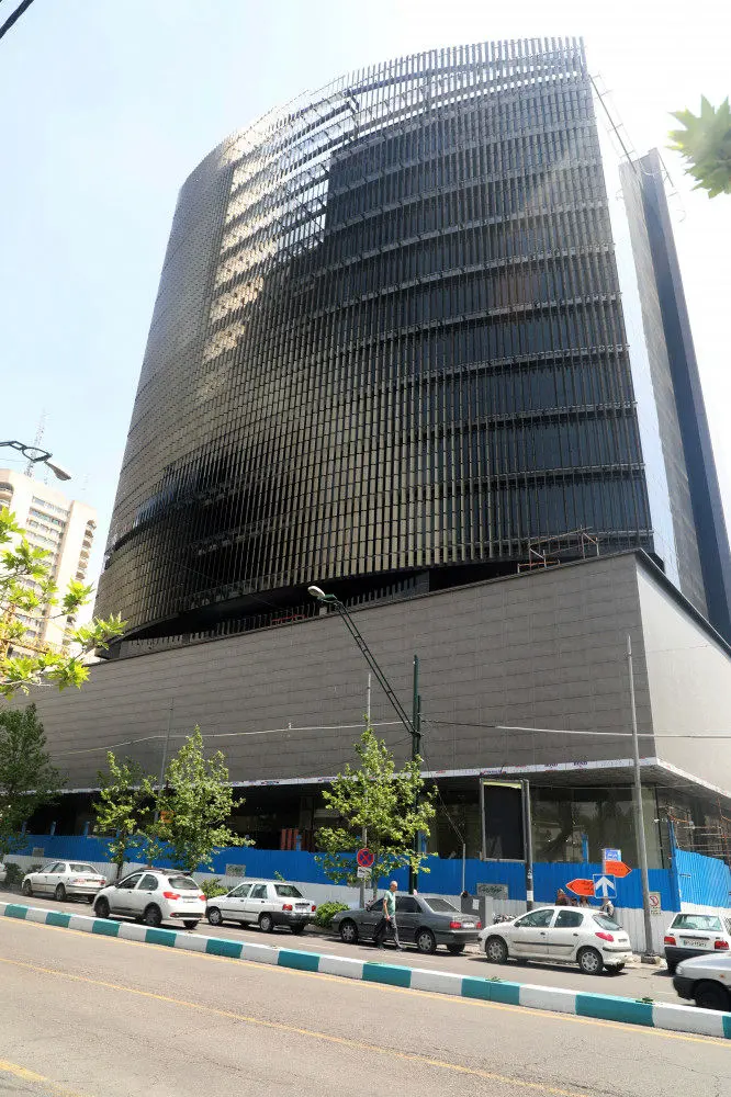 استمرار فعالیت‌های عمرانی موسسه در دوران جنگ تحمیلی سوم، جلوه‌ای از تعهد و پایداری ملی
